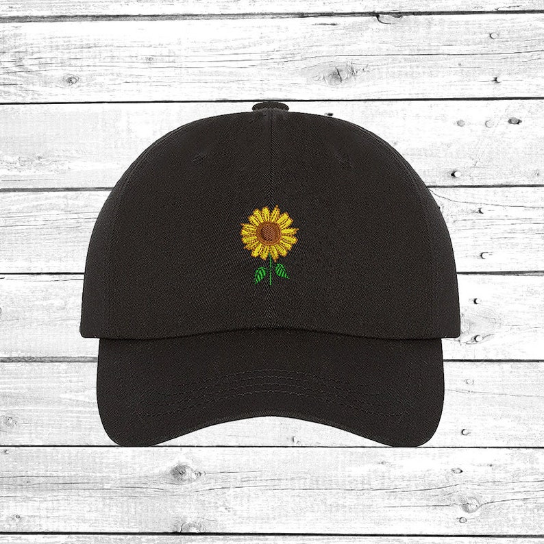 baseball cap with flower