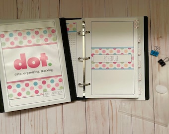 Yearly Deluxe Salon or Small Business Tracker / Income & Expenses/Taxes/Organizational Binder - Dots Design