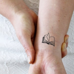 Book temporary tattoo | bookworm tattoo | book lover temporary tattoo | reader temporary tattoo | bookworm gift idea | reader gift idea