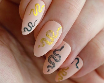 Black & gold snake nail decals | snake waterslide nail decals | snake nails | snakes nail stickers | gold black snake nail art design | Gift