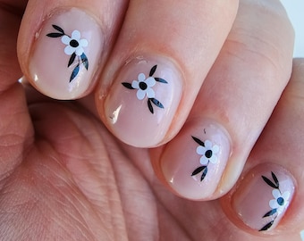 Black and White flower Waterslide Nail Decals | DIY Nail Art | Floral Nail Stickers | Contemporary Nails | Gift | Beauty | Self Care