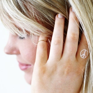 Gold and White Peace Sign Temporary Tattoos – Hippie Festival Design