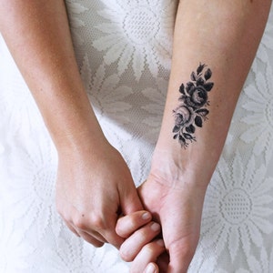 Small rose temporary tattoo | small temporary tattoo | floral temporary tattoo | flower temporary tattoo | vintage tattoo | Gift