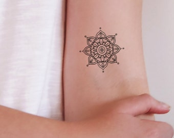 kleine mandala tijdelijke tattoos | mandala-tatoeage | kleine tijdelijke tattoo | Boho-tatoeage | boho tijdelijke tattoo | boho-cadeau | festival