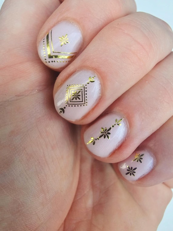 Geode Agate Gold Boho Moon Nail Decals | Crystal Nail Art | Bohemian Nails | Water Slide Decals | Gift for Festival Lovers | Beauty