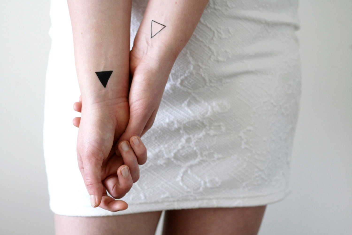 Amazon.com : Oottati Small Cute Temporary Tattoo Wrist Geometric Triangles  (Set of 2) : Beauty & Personal Care