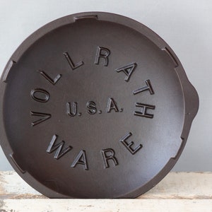 Vollrath cast iron skillet cover in excellent condition.