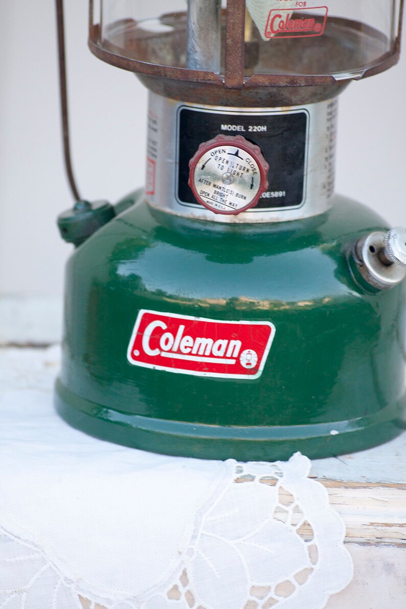 Working 1975 Coleman Lantern model 220H manufactured April | Etsy