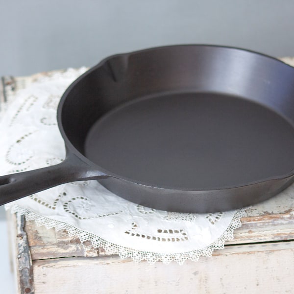 Cast Iron Skillet Japan Etsy