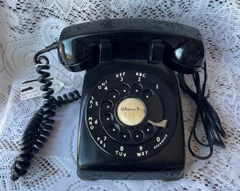 Vintage Black Rotary Telephone - Western Electric Model 500 (Bell System)
