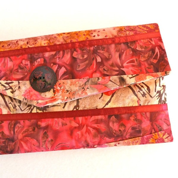 Rose pink wallet, Batik purse, dark pink purse, patchwork clutch, OOAK, Bali style purse, gift for traveler, travel wallet, batik wallet,