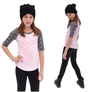 Camden Raglan, juniors, tweens, teens knit raglan shirt or hoodie with kangaroo pocket pdf sewing pattern image 2