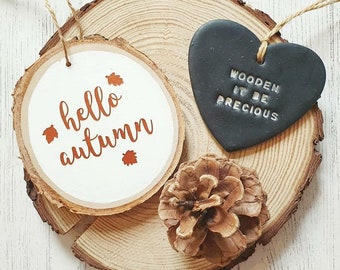Hello Autumn wood slice decoration, wood slice, autumn decoration, tree decoration, handpainted decoration, wooden ornament. fall