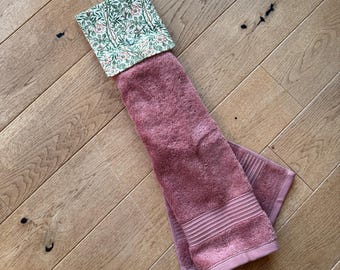 William Morris Sweet Briar Aga Towel: Egyptian Cotton Kitchen Towel