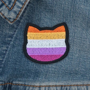 Lesbian 5 stripes flag patch in cat shape // ornament image 1