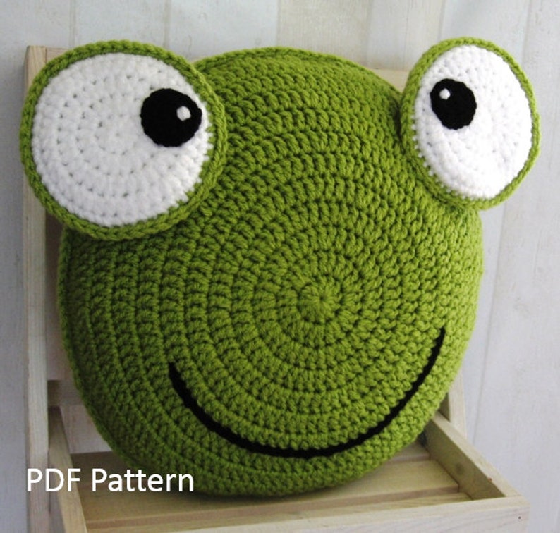 Frog Pillow Cushion CROCHET PATTERN crochet patterns for animal pillows Kids Birthday present Baby shower nursery gift image 3