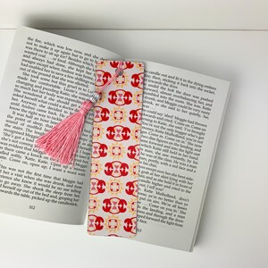 A valentine Bookmark