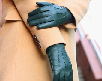 小物 soerte LAMB LEATHER MINIMAL GLOVES soerte（ソエルテ）の「LAMB LEATHER MINIMAL GLOVES/ラムレザー