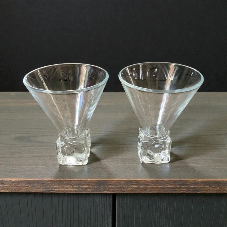 Set of 2 Vintage DiSaronno Melting Ice Cube Bottom Martini Glasses, Vintage Barware Cocktail Glasses image 6