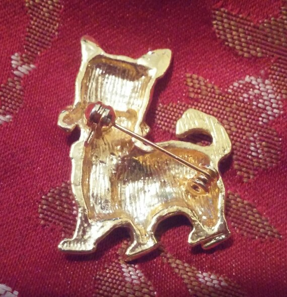 Adorable Gold Tone Yorkie Brooch Pin With Black R… - image 3