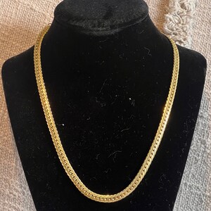 Gold Tone Serpentine Necklace