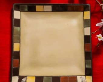 Platos cuadrados de mosaico Vintage Home Trends de 28 cm (11 pulgadas) - Cada plato se vende por separado - 3 disponibles