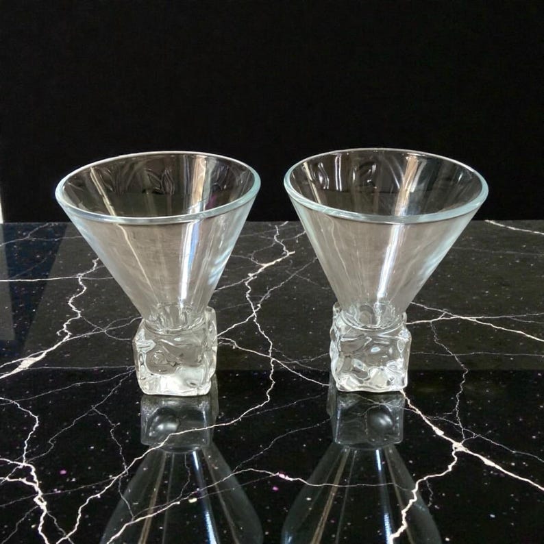 Set of 2 Vintage DiSaronno Melting Ice Cube Bottom Martini Glasses, Vintage Barware Cocktail Glasses image 1