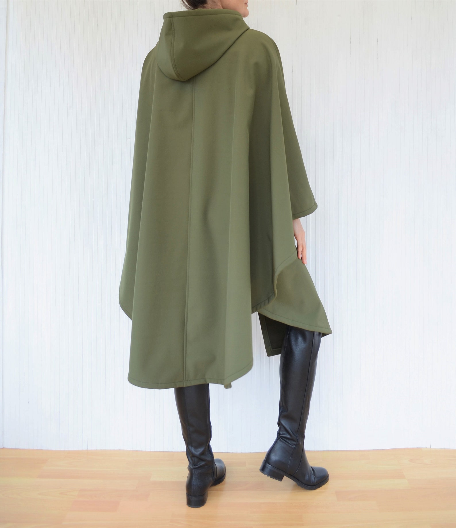 Waterproof and Windproof Cape Coat Green Hooded Cloak | Etsy