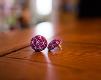 Vintage Style Purple Fabric Covered Button Earrings (3/4") other sizes, and fabric variations available