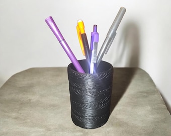 Tire Tread Pencil Holder – Automotive Desk Organizer.