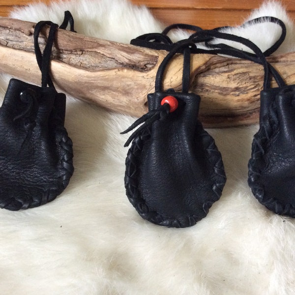 Medicine Bag,Deerskin Medicine Pouch, Simple Black Leather Pouch, Crystal Pouch, Buckskin Medicine Bag, Drawstring Pouch, Made in Canada