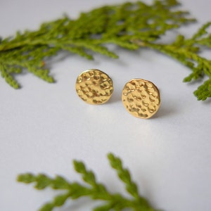 18K Solid Gold Stud Earrings: Hand Hammered &quot;Dimpled Dots&quot;