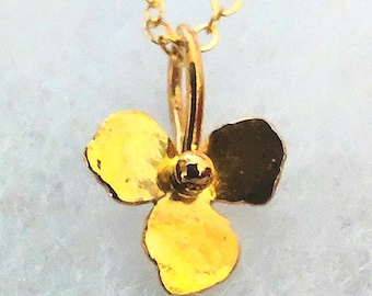 24K Gold Tiny Blossom Pendant.