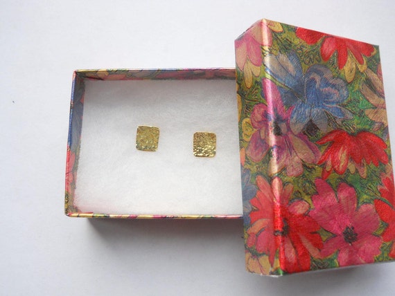 18K Solid Gold Stud Earrings, Textured Minimalist Square Design