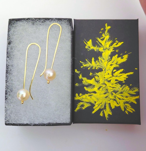 18K Gold Dangle Earrings: Minimalist Cultured Pearl French Hooks