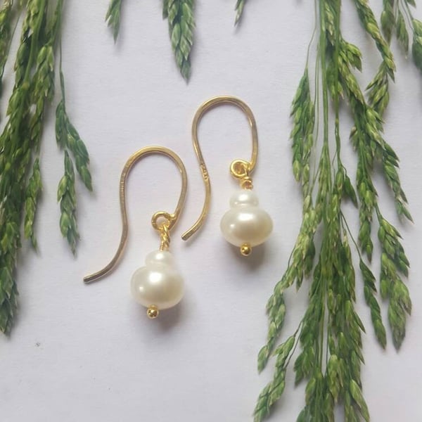 24K Solid Gold and Cultured Pearl Dangle Earrings. Pure Gold, Hypoallergenic, Minimalist, Tiny  Drop Earrings.