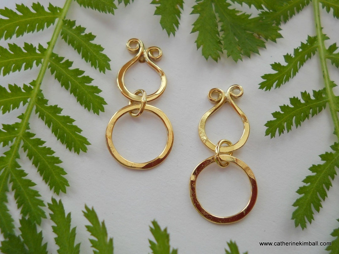 18K Solid Gold Post Earrings With Hammered Circle Dangle. Etsy