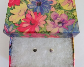 Platinum Stud Earrings: Handmade Hypoallergenic Platinum Dots