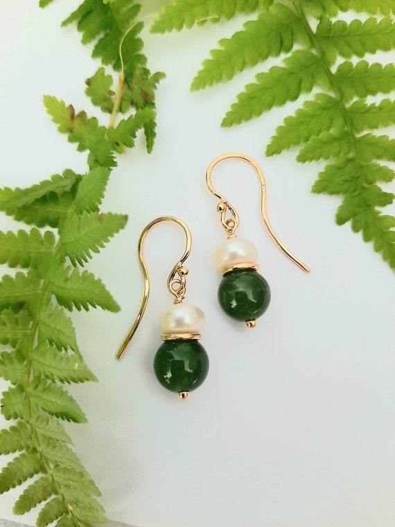 Solid 18K Gold Green Jade Pearl Dangle Earrings – Cassiar Jade, Freshwater Pearls, French Hooks