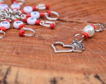 Beaded Knitting Row Counter: 1-100 Round Chain Style with Lever Lock Progress Keeper