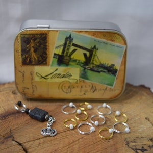 Decoupaged London Notions Tin with Beaded Stitch Markers
