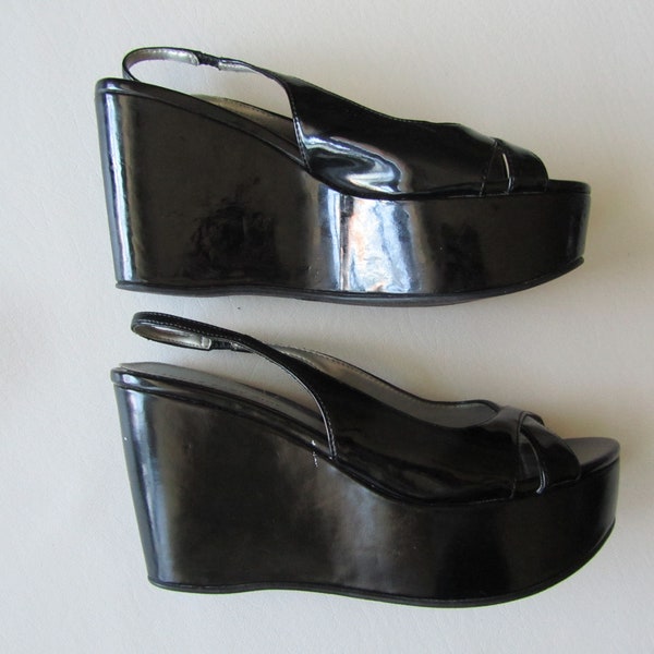Lower East Side Black Wedge Women’s Sandals size 6 1/2
