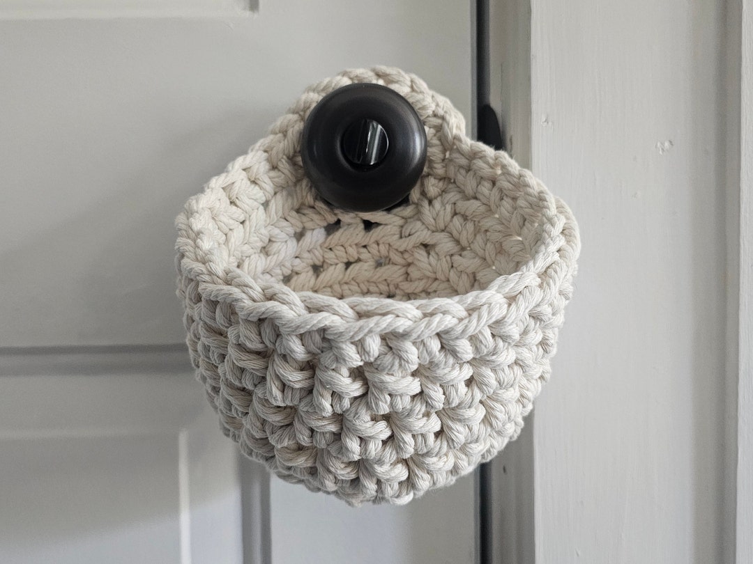 Door Knob Basket Cotton Cord Macrame Pouch, Catchall Entryway Storage