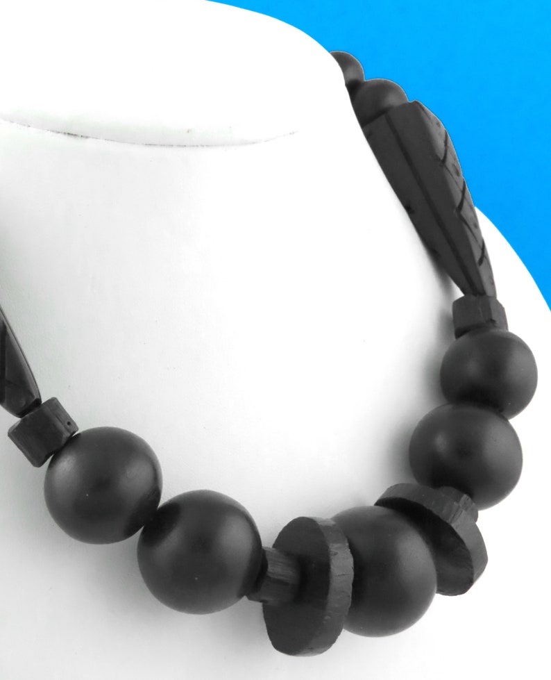 Chunky Vintage Carved Black Exotic Wood Beads Boho Style Necklace 17 image 4