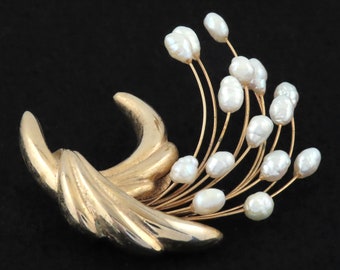 Large #D Vintage Baroque Pearls Modernist Gold Tone Pin / Brooch