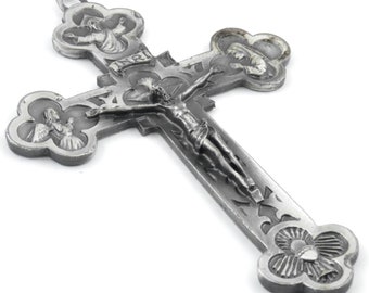 TM - TERTIUM MILLENNIUM - Vintage Pewter Wall Crucifix - 4 7/8"  (12.2 cm)