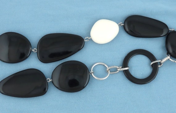 Long Chunky Vintage Black & White Resin Beads Mod… - image 4