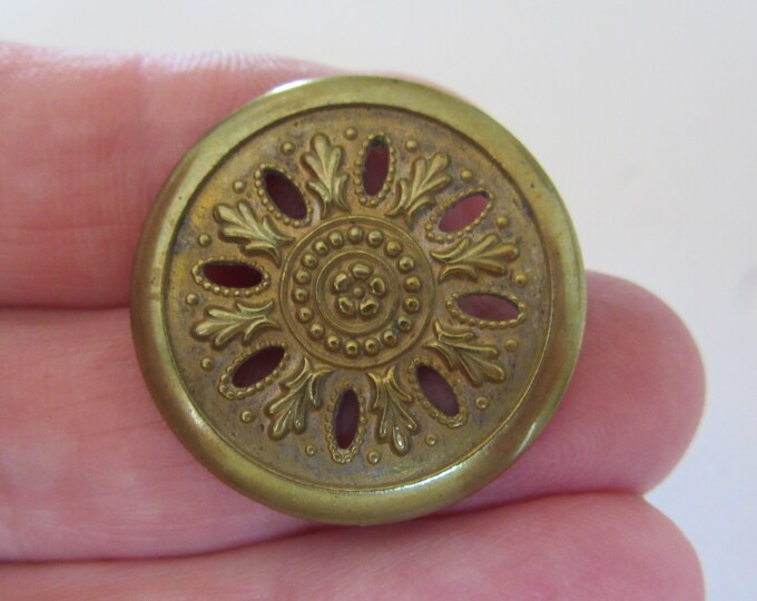 Medium Antique Brass Gilt Sewing Button - Pierced Design - Ornate ...
