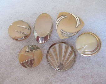 Lovely lot of silk glass sewing buttons - caramel color with silver luster - Art Deco