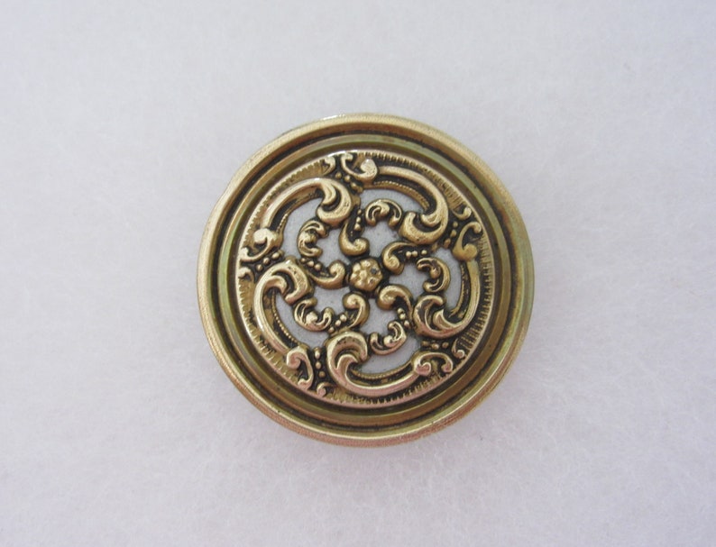 lovely! openwork type Large antique brass sewing button ornate design i
